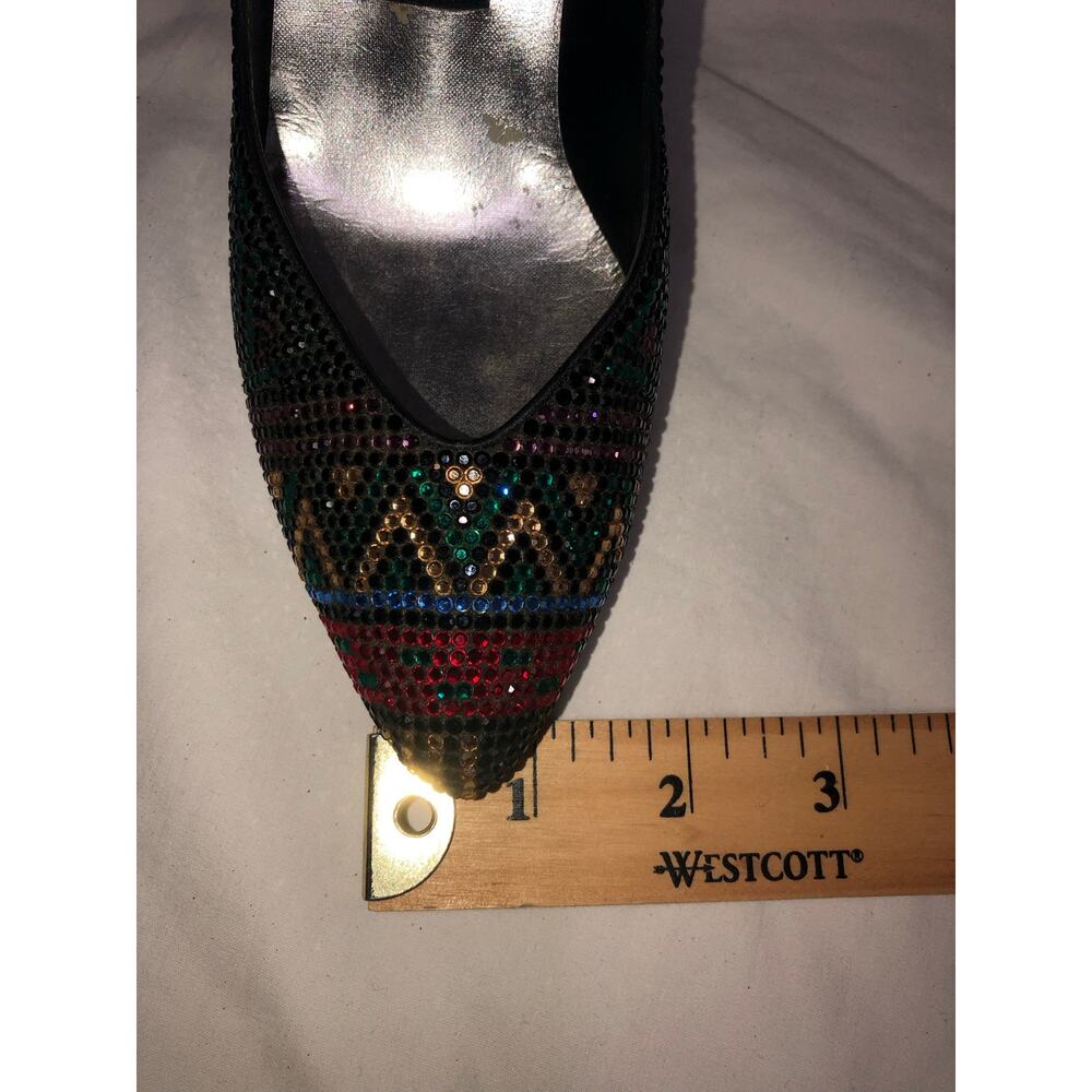 Vintage Stuart Weitzman Vinnie Rhinestone Aztec Geometric Pumps Black Size 5.5 - Picture 11 of 15